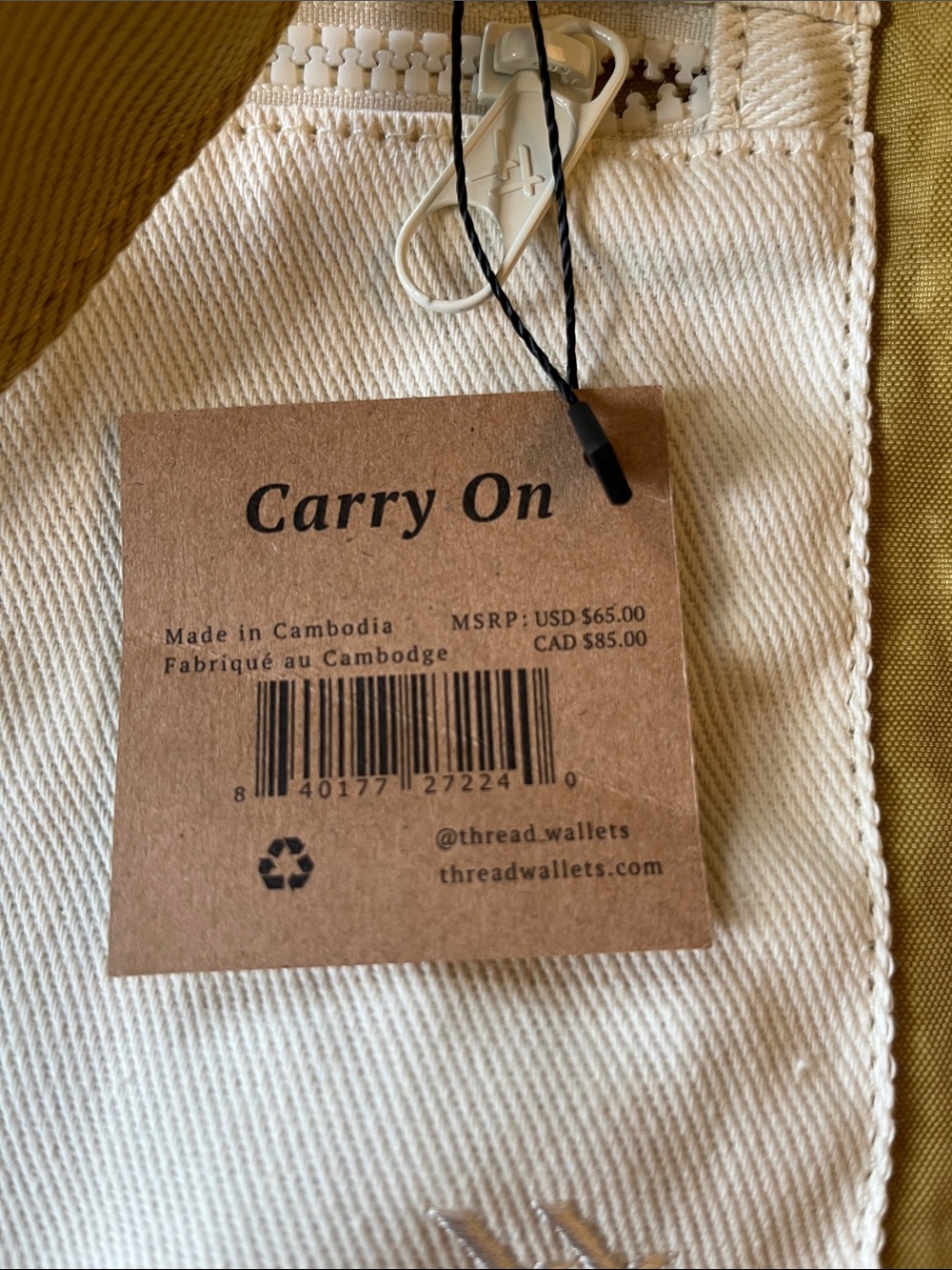Thread Wallets Utility Tote - Picture 7 of 7